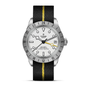         Damen- und Herrenuhr, TUDOR Black Bay PRO M79470-0005