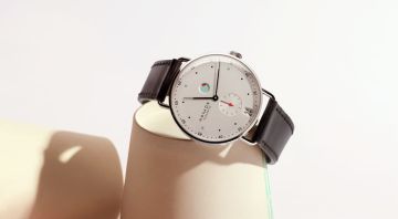 Nomos Glashütte Metro Uhrenkollektion Desk