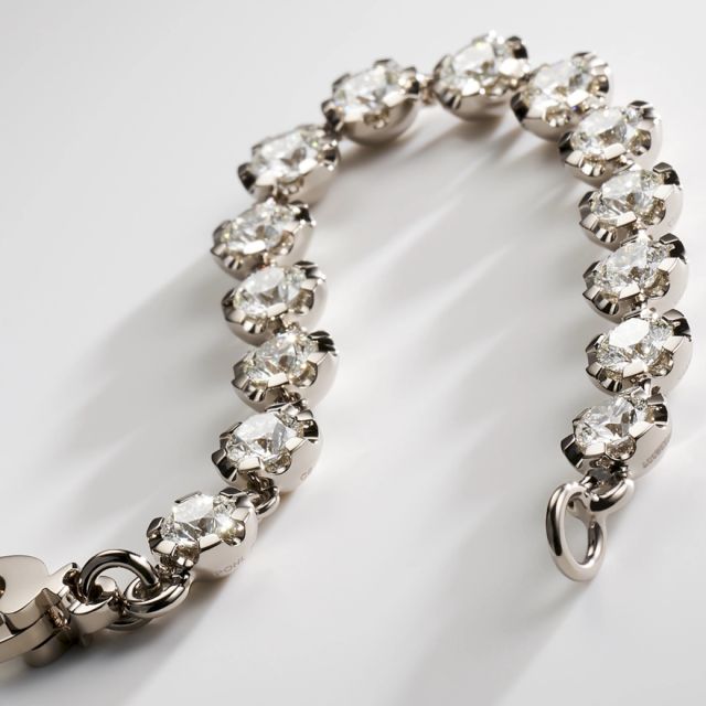 JuwelierDührkoop JochenPohl Armschmuck 1040x1040px