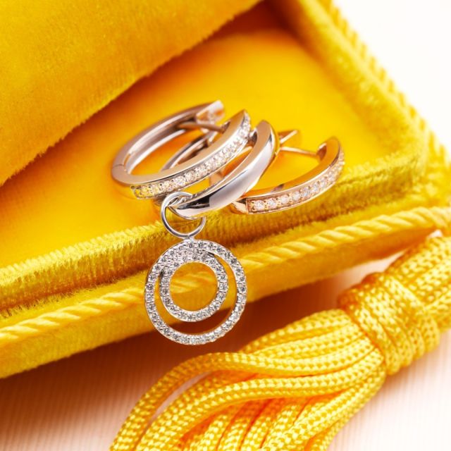 JuwelierDührkoop LeoWittwer Ohrschmuck 1040x1040px