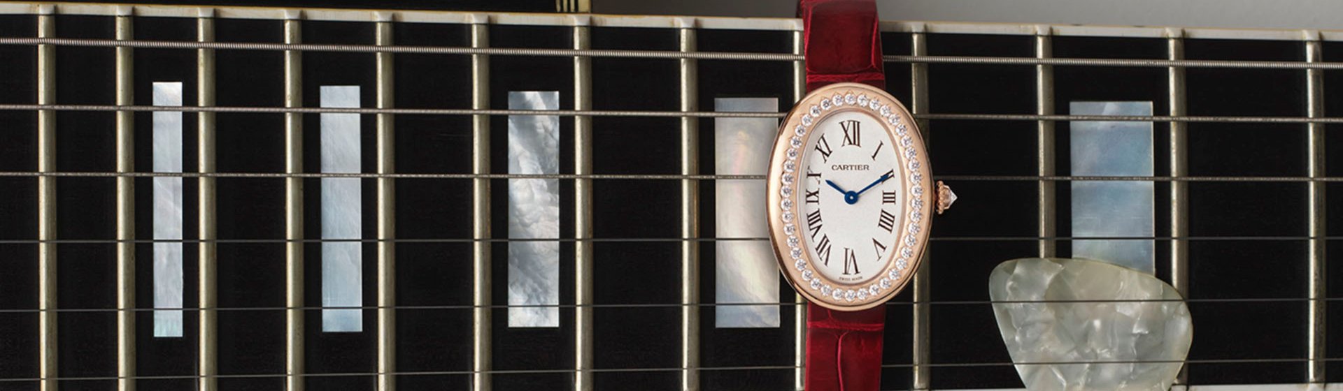 Cartier-Uhren-Baignoire-Kollektion-desk
